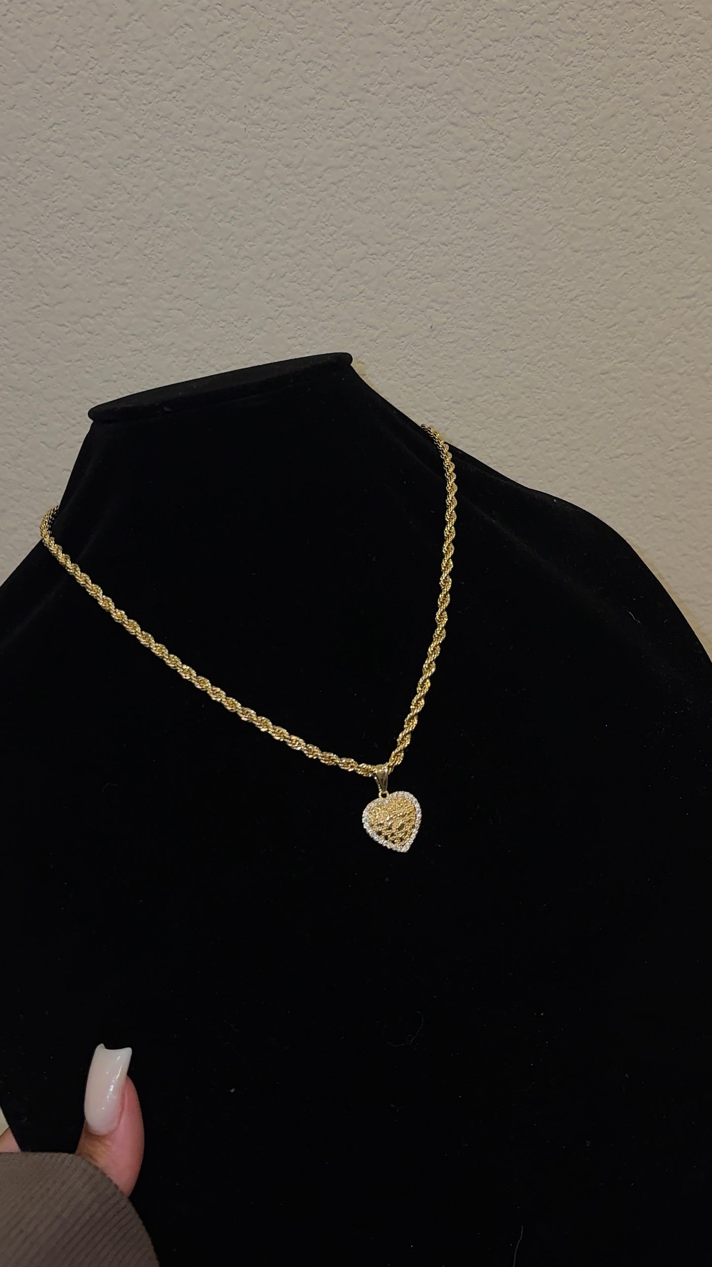 HRT nugget DMND CHAIN