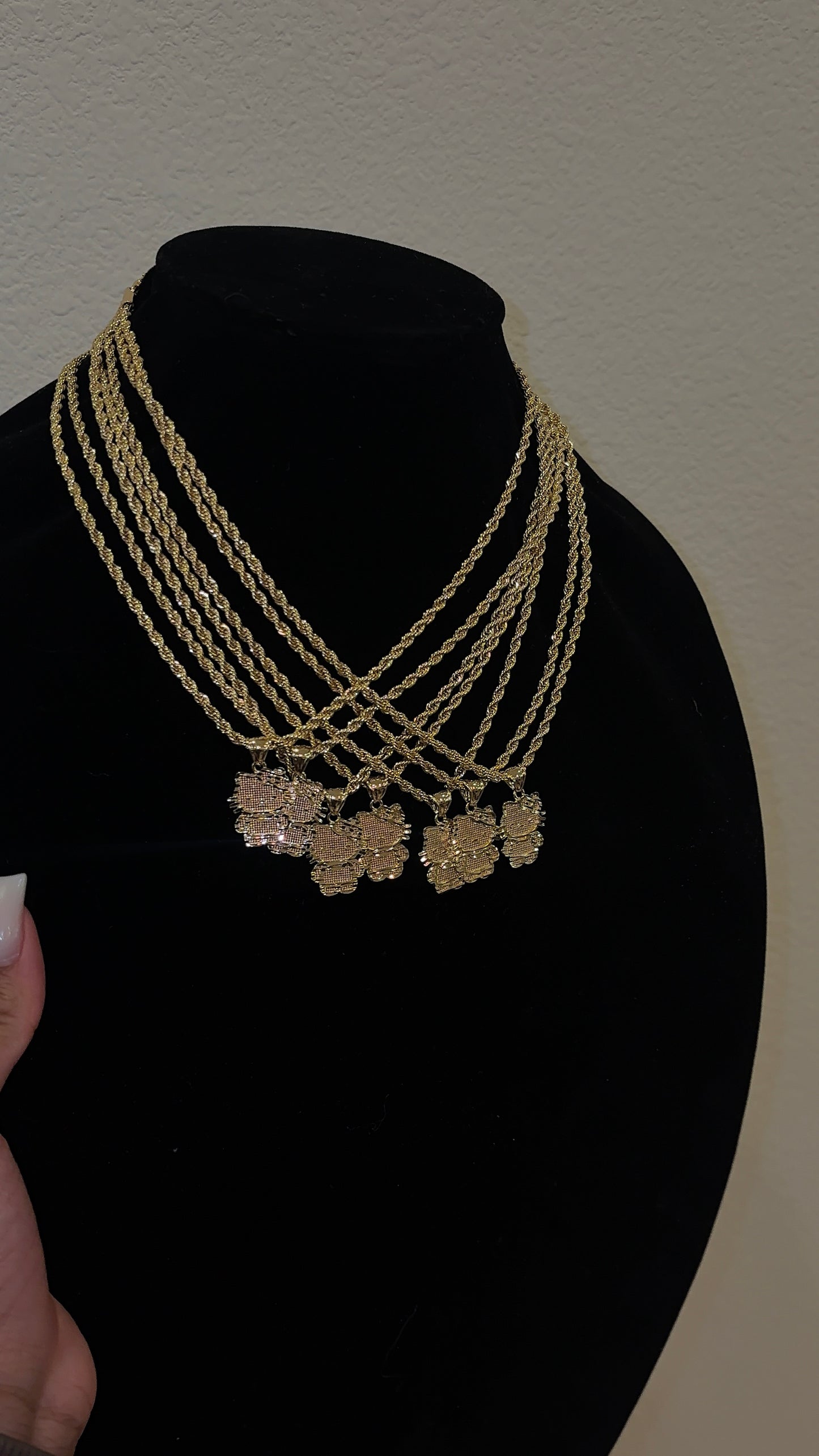 HK GOLD BODY CHAIN