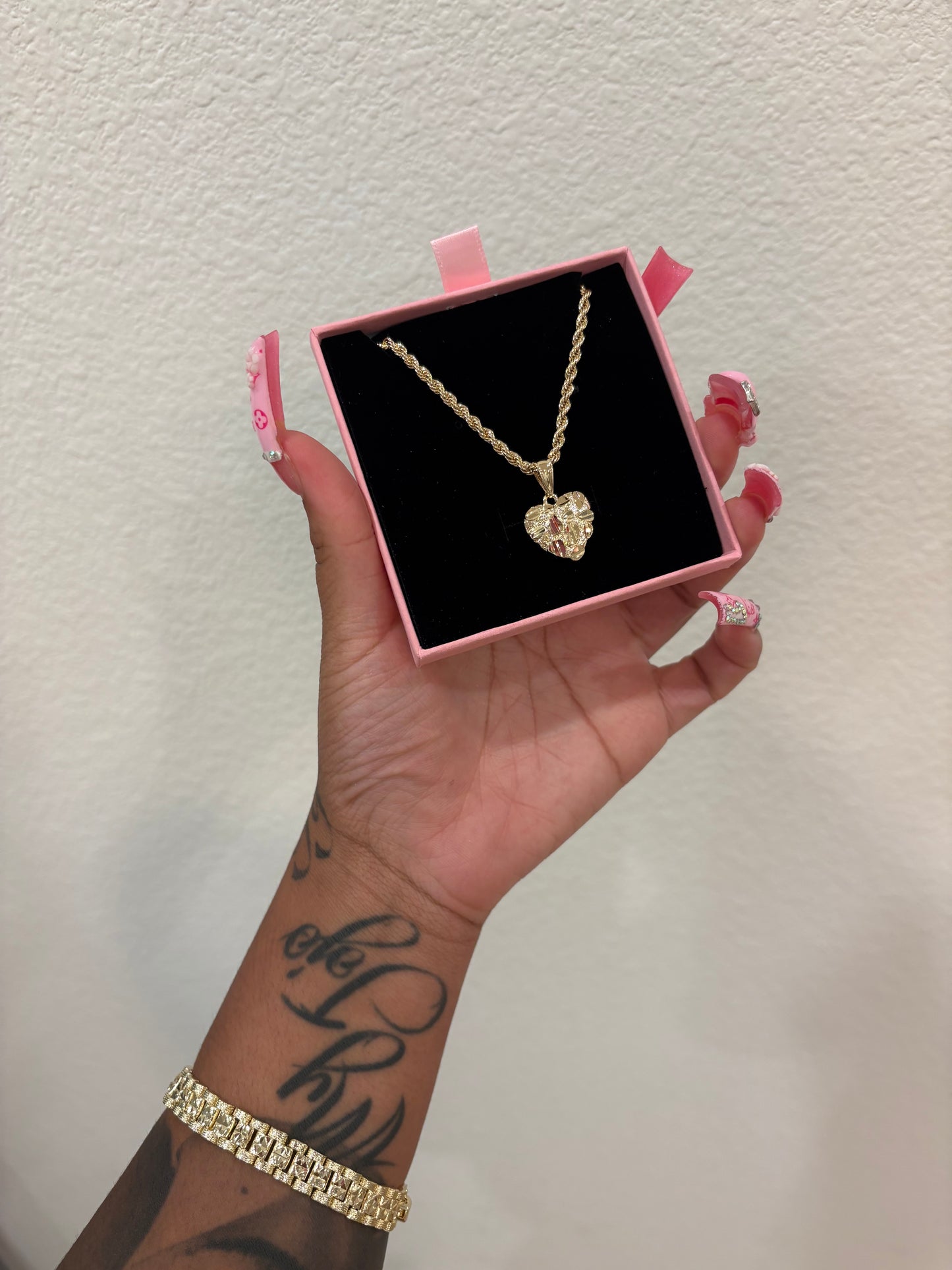HRT NUGGET CHAIN