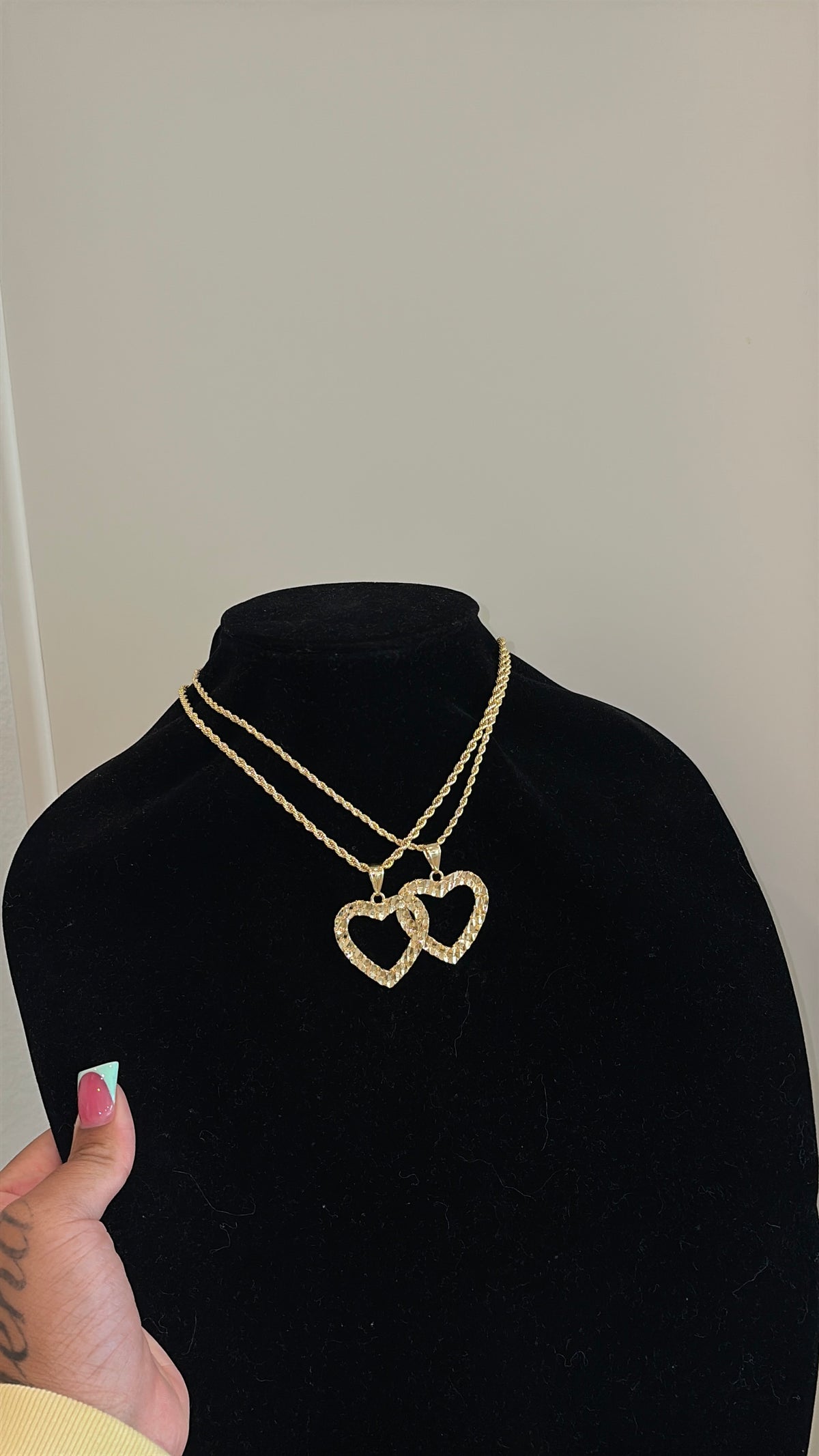 Jumbo Nugget Hrt Necklace