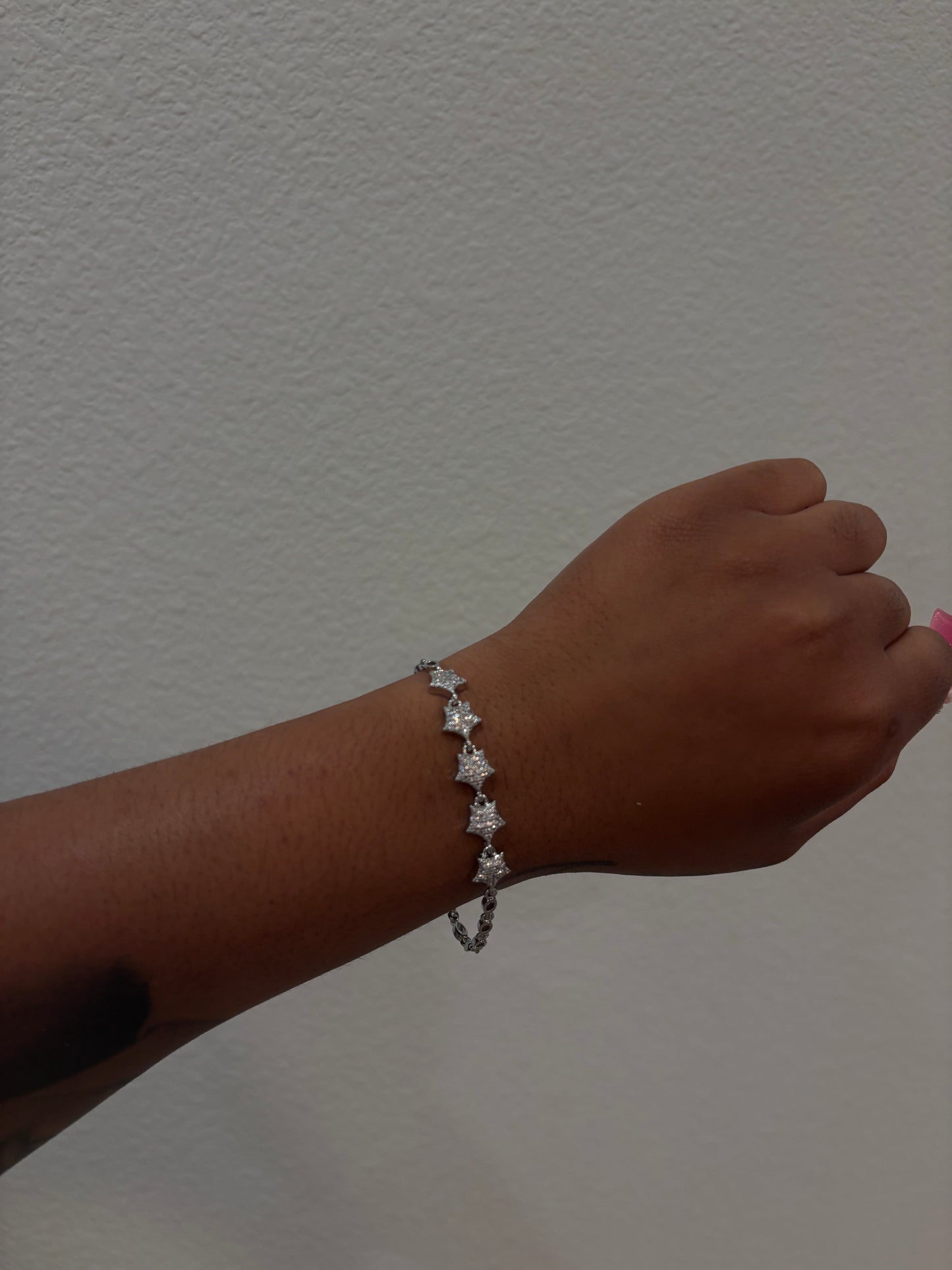 SLVER STAR BRACELET