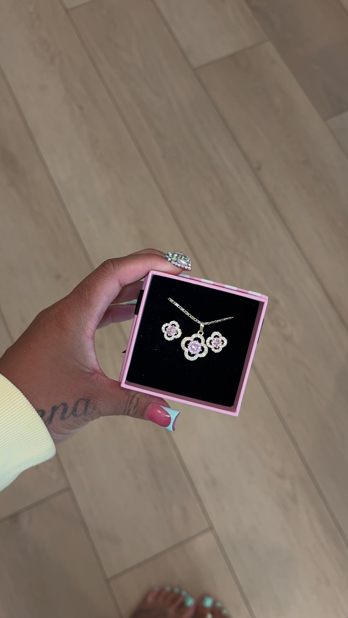 pink VC set
