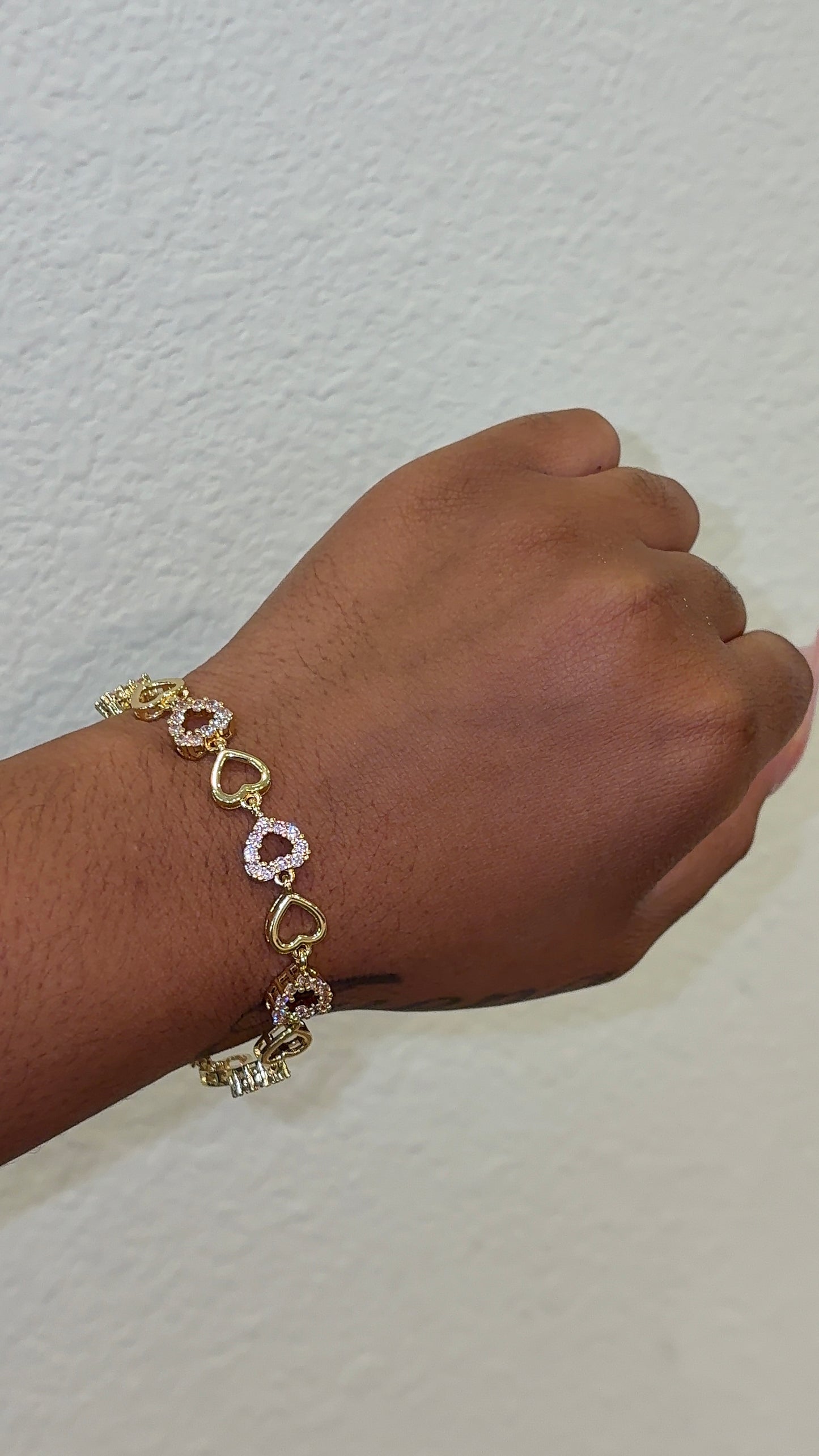 PINK HRT BRACELET