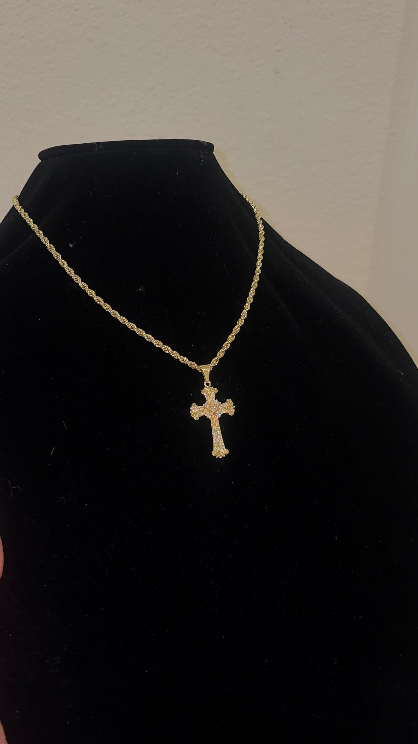 CHRIST CROSS NECKLACE