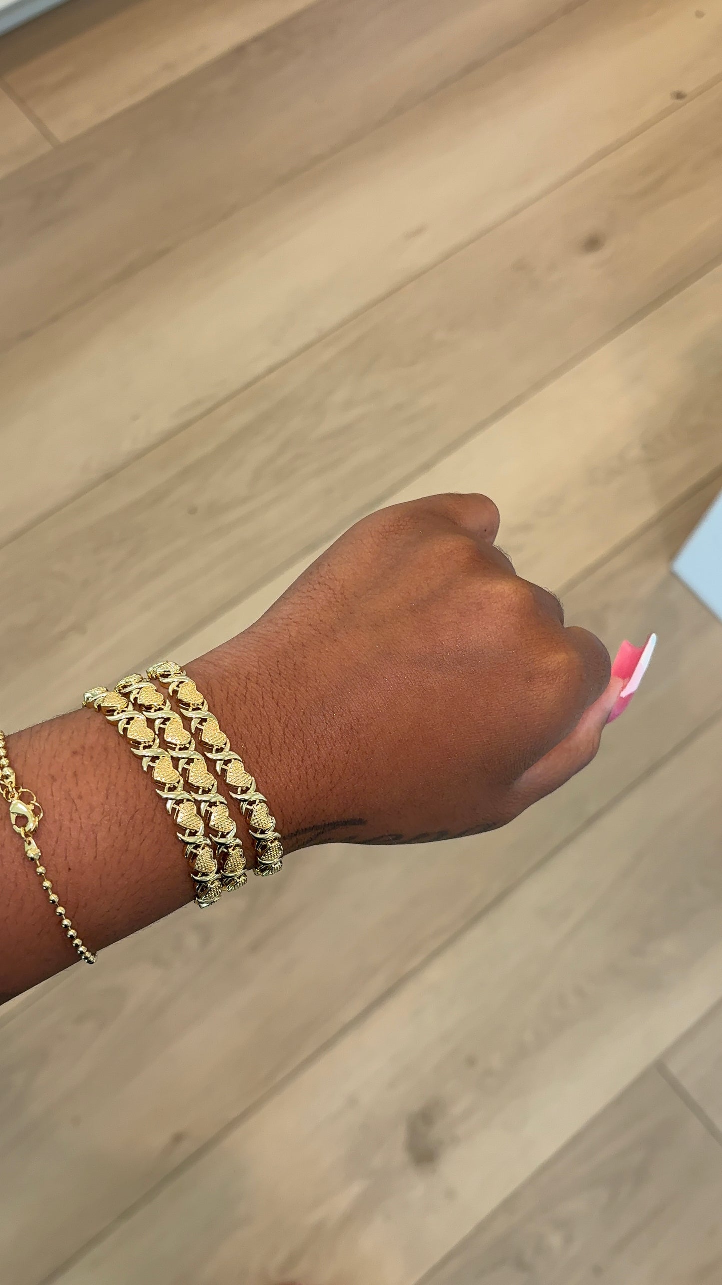 all gold xoxo bracelet