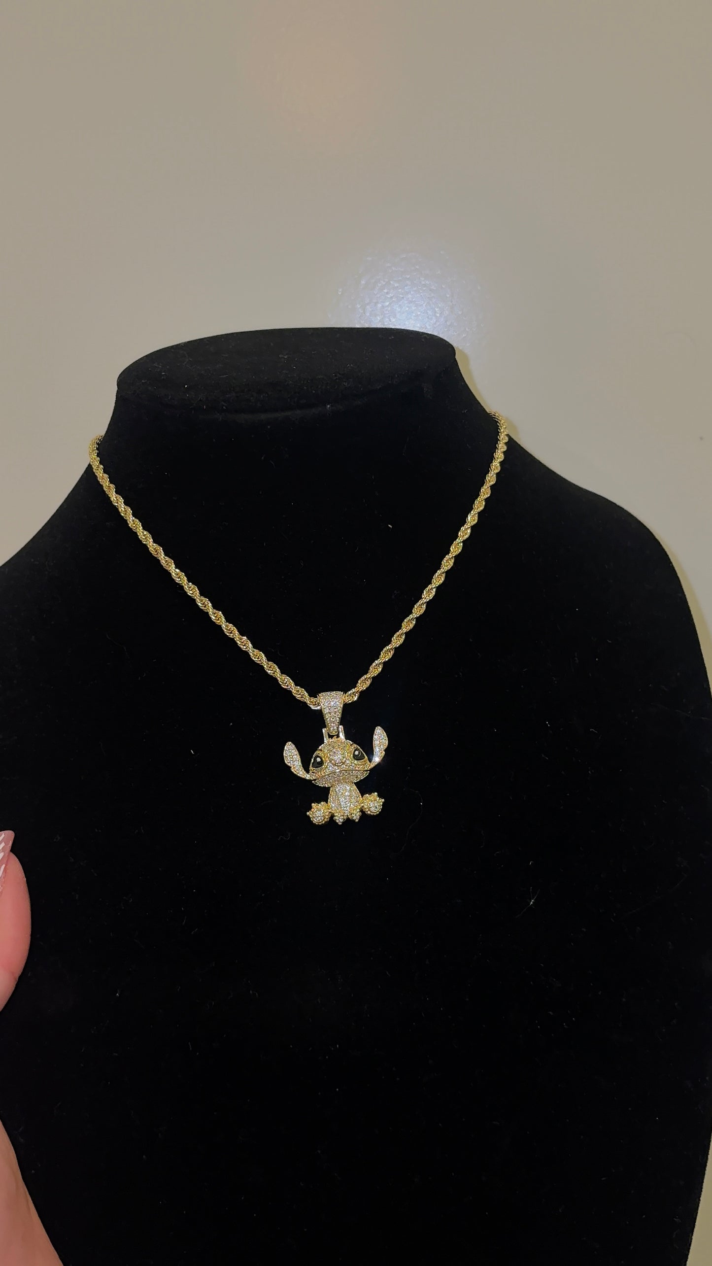 STITCH necklace