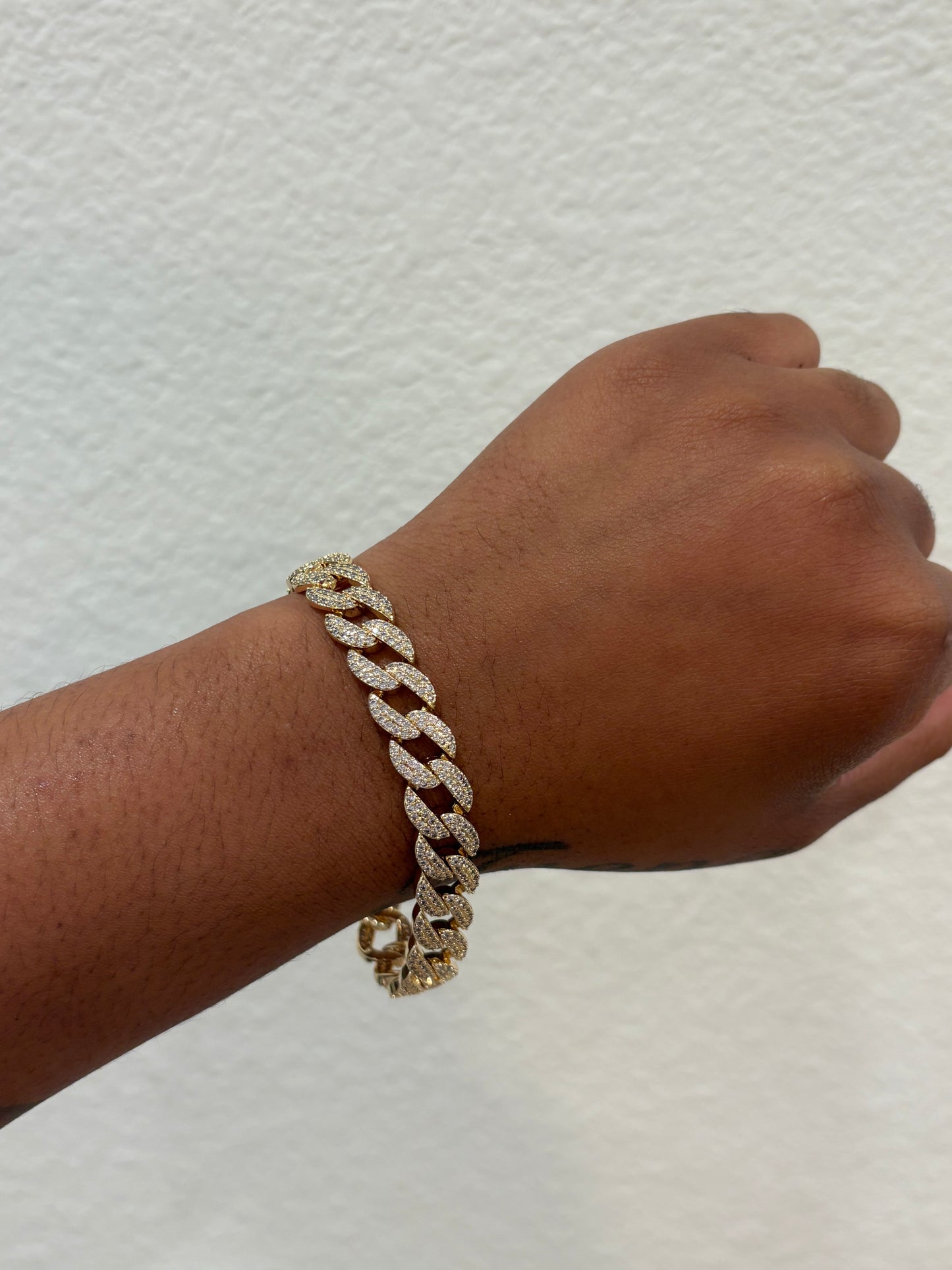 BLINGED OUT CUBAN