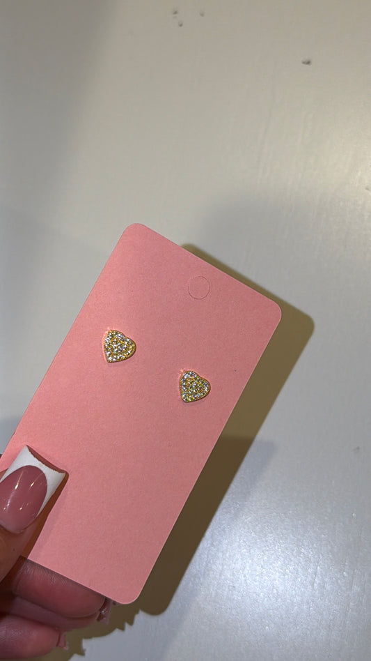 AMOUR STUDS