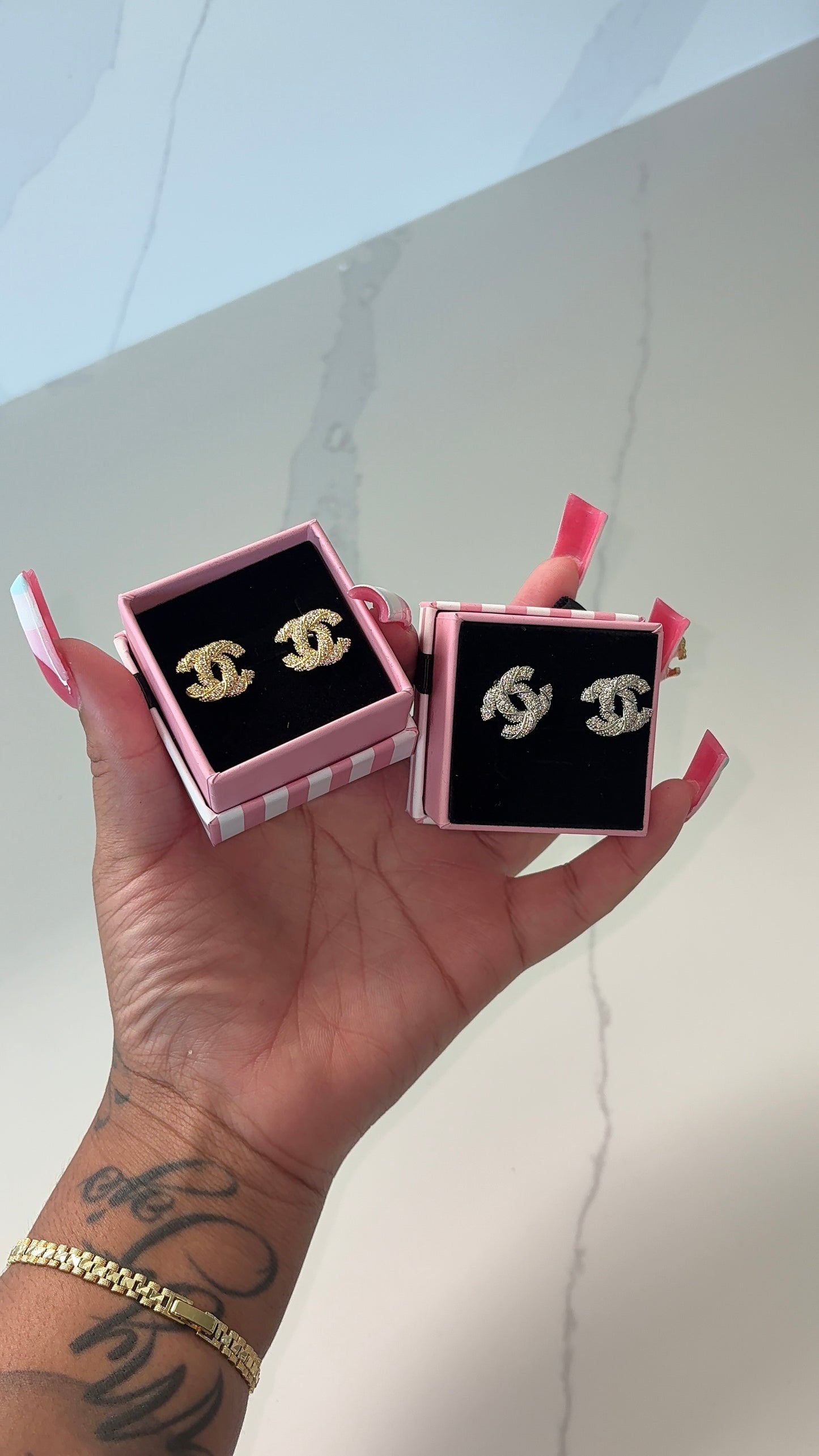 new chunky double c studs