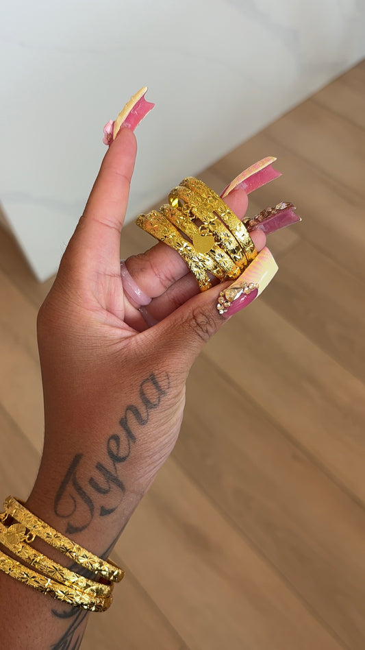 24K dangling bangle