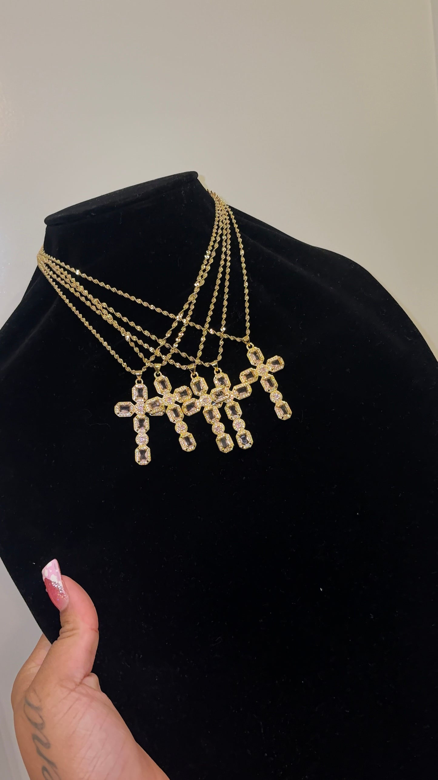 JUMBO PNK & GOLD CROSS