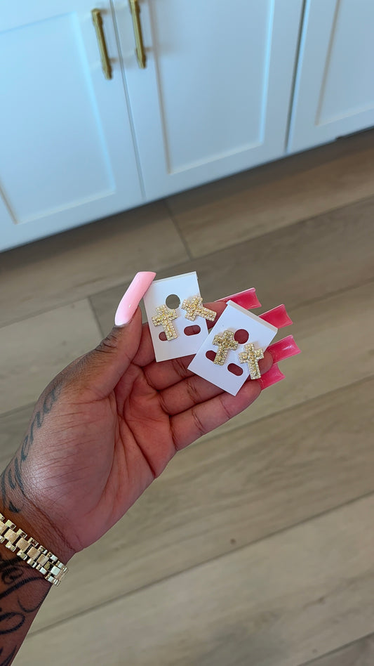 new jumbo cross studs