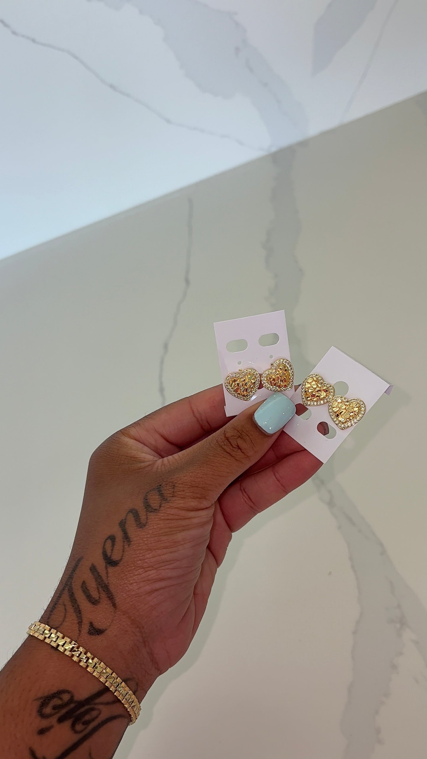 new nugget hrt dmnd studs