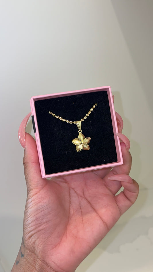 JUMBO gold flower necklace